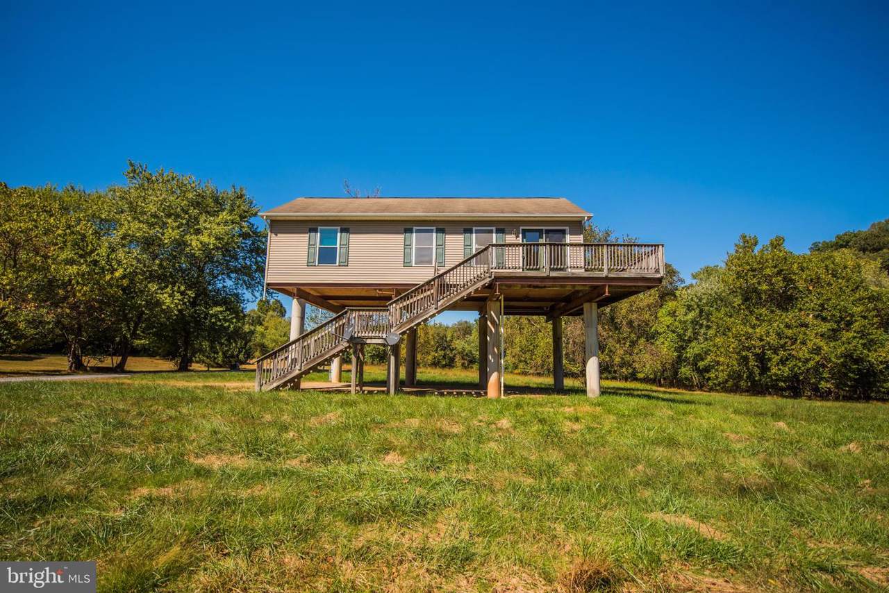 553 Clarion Lane - Photo 1