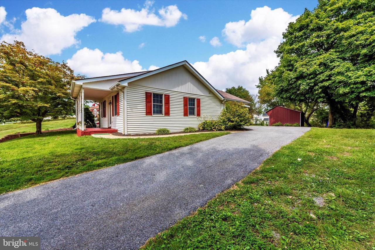 5933 Bartonsville Road - Photo 1