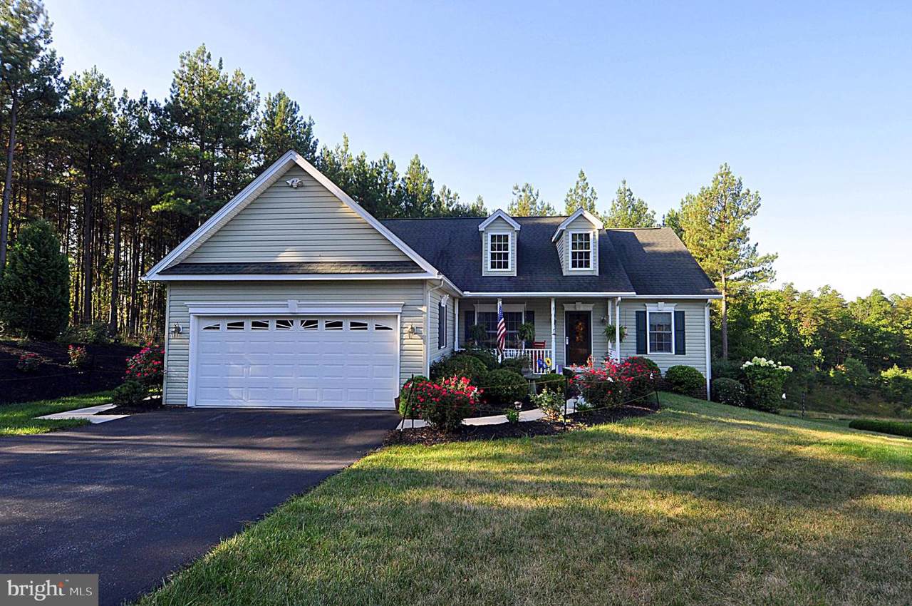 57 Fairview Oaks Lane - Photo 1