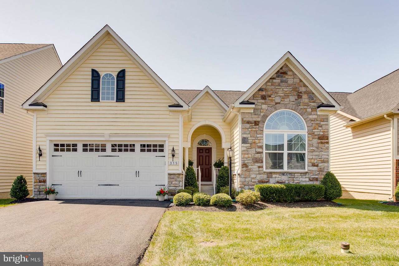 315 Gallant Fox Drive - Photo 1
