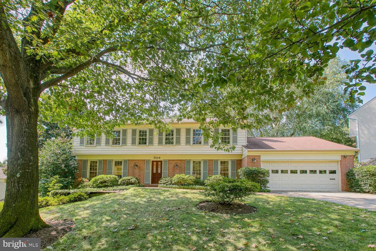 504 Fort Williams Parkway - Photo 1