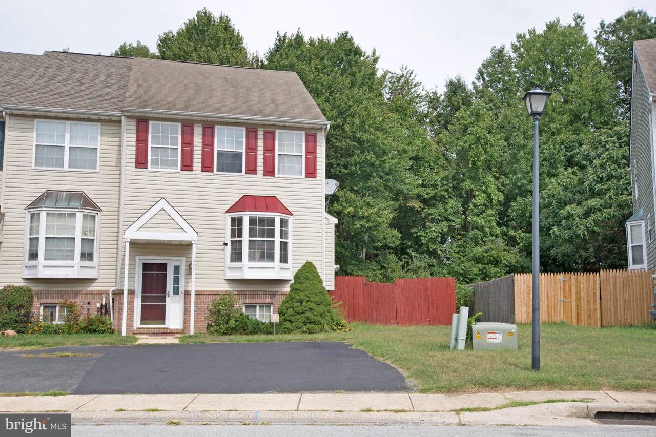 977 Rue Madora - Photo 1