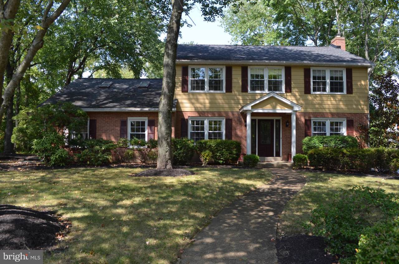 3207 Delwynn Drive - Photo 1