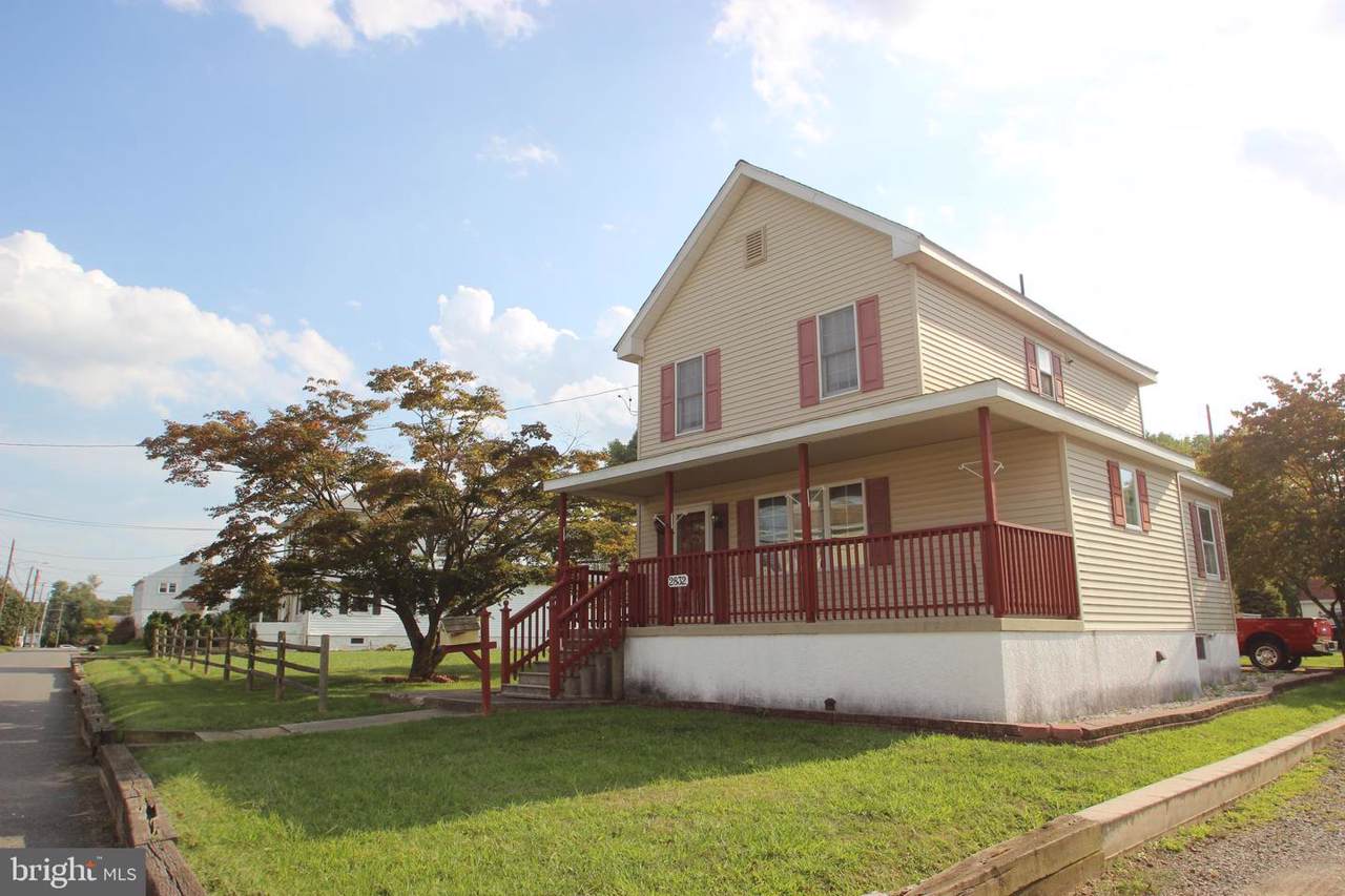 2832 3RD Avenue - Photo 1