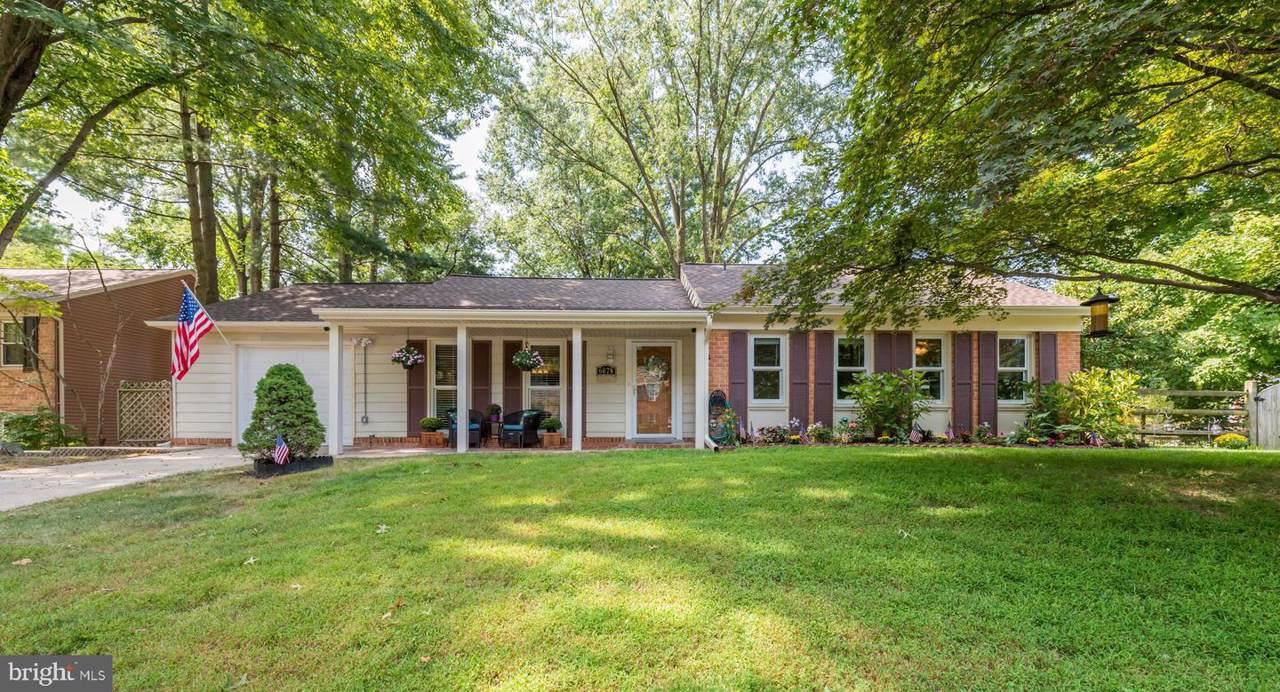 6078 Moongong Court - Photo 1