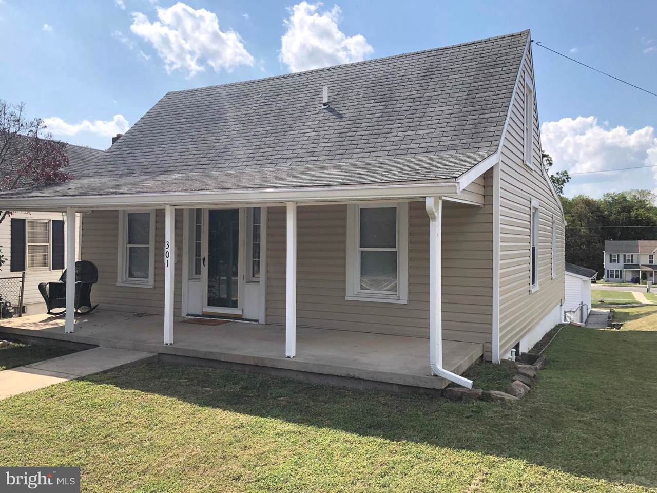 301 Mont Valla Avenue - Photo 1