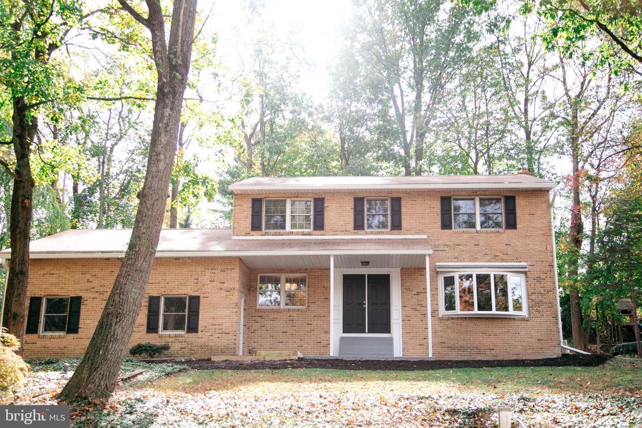 1113 Eric Drive - Photo 1