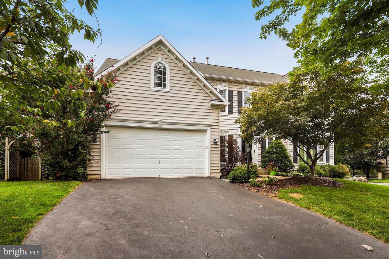 43392 Deepspring Court - Photo 1