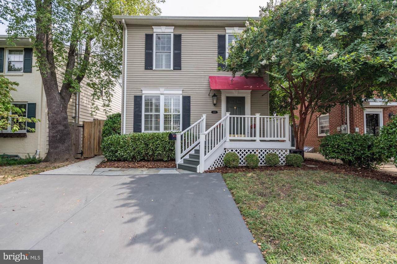 1717 Price Street - Photo 1