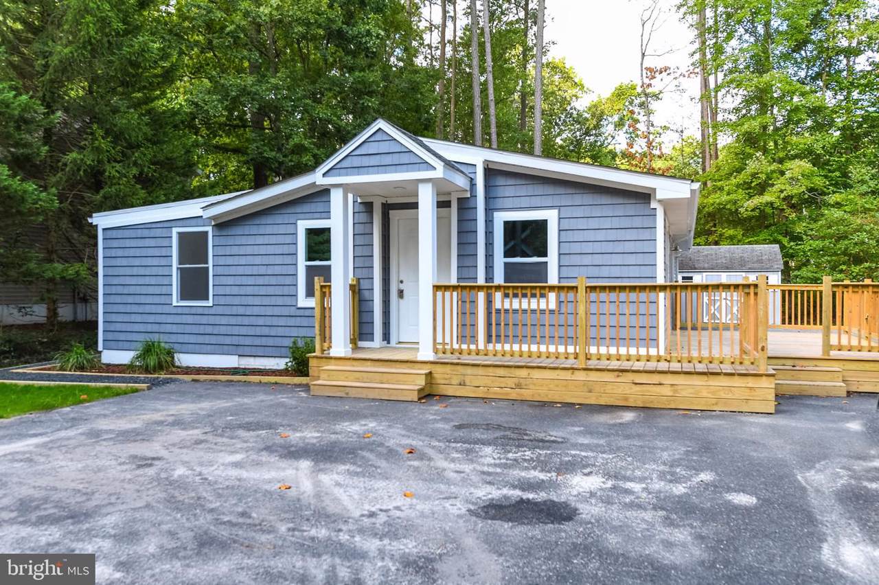 33 Burr Hill Drive - Photo 1