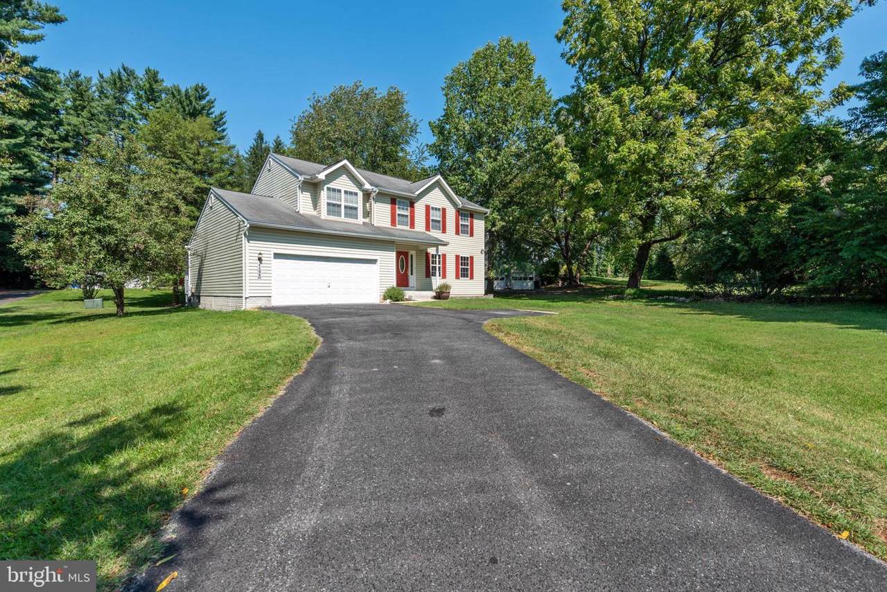 4358 Columbia Road - Photo 1