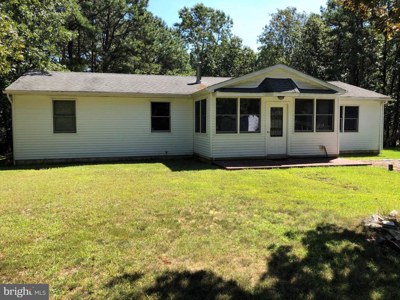 2081 7TH Avenue - Photo 1
