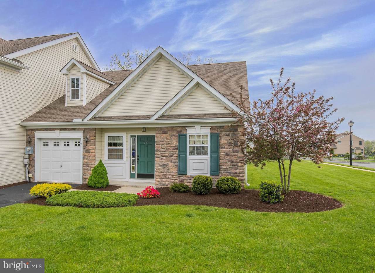 400 Harvest Drive - Photo 1