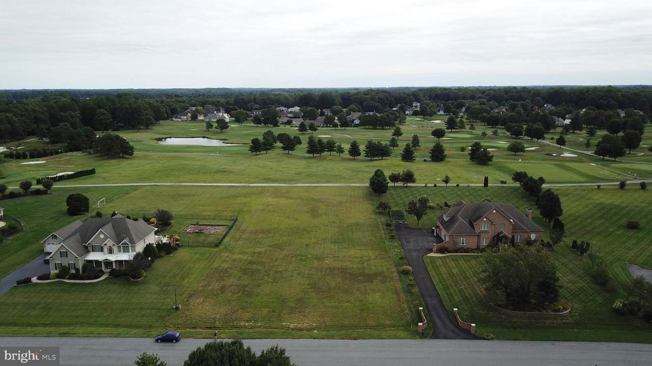360 Raven Circle - Photo 1
