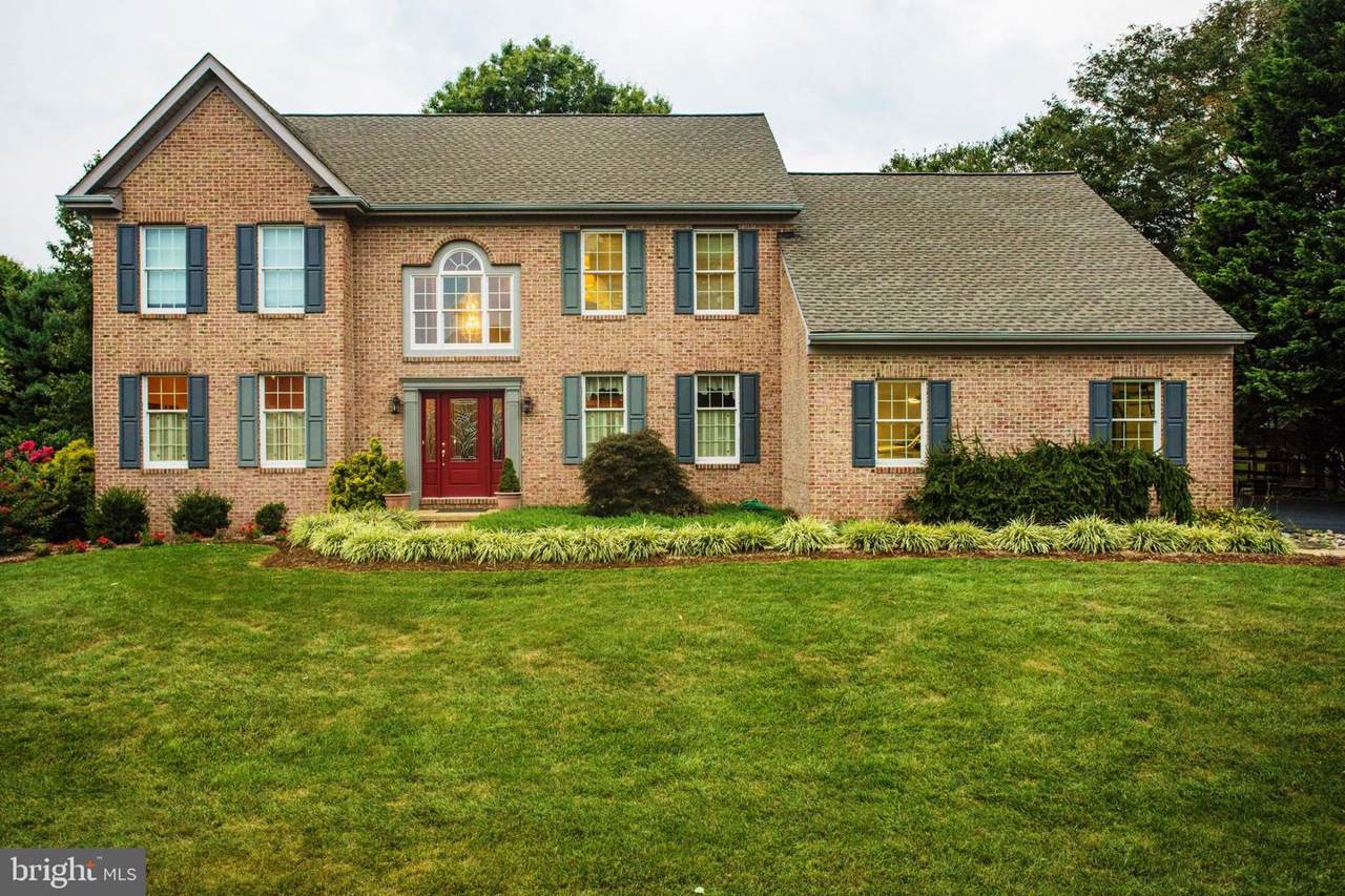 805 Westridge Drive - Photo 1