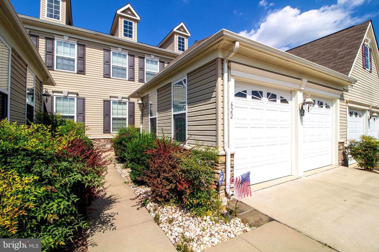622 Caracle Court - Photo 1