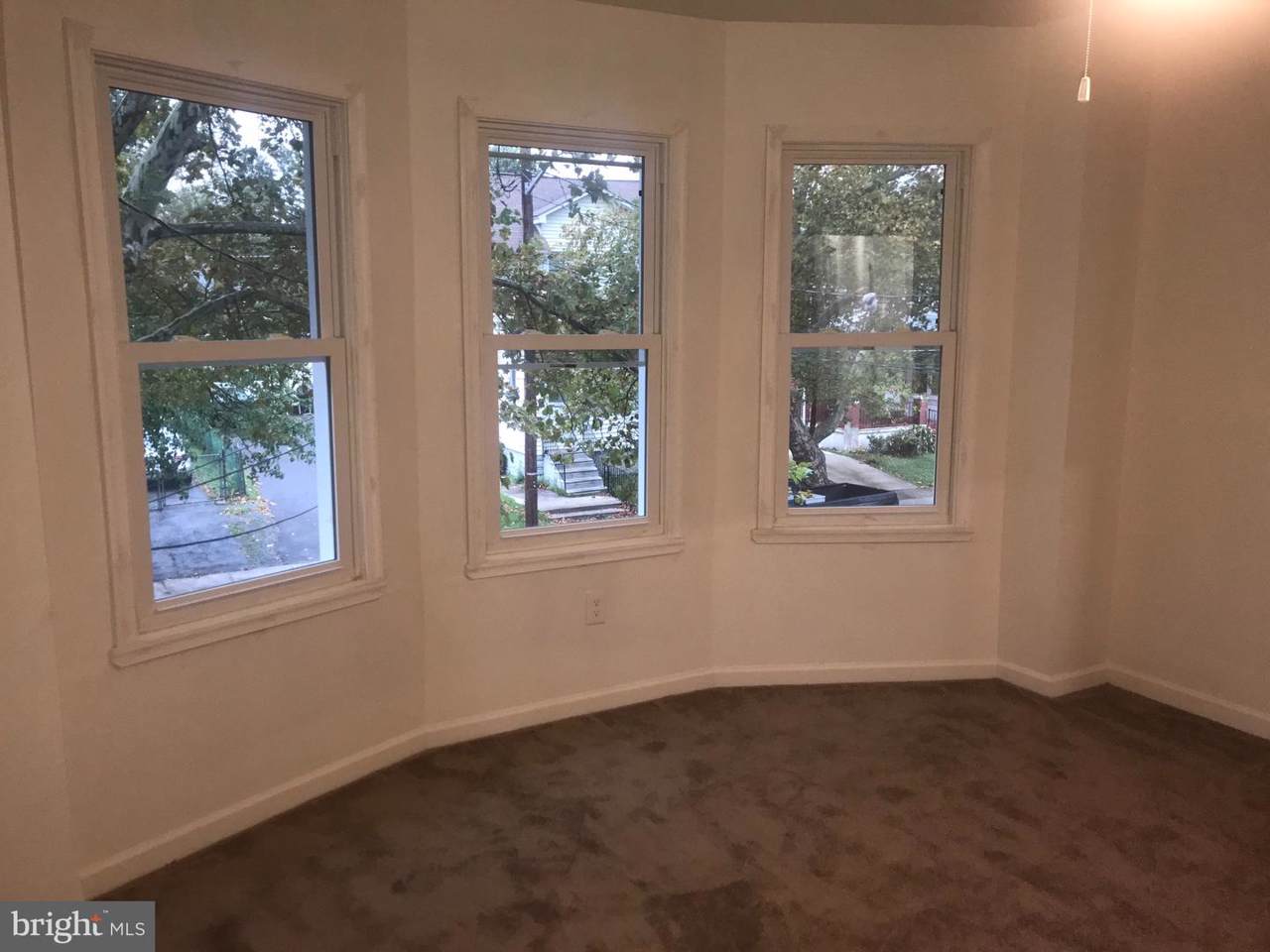 110 Evergreen Avenue - Photo 1