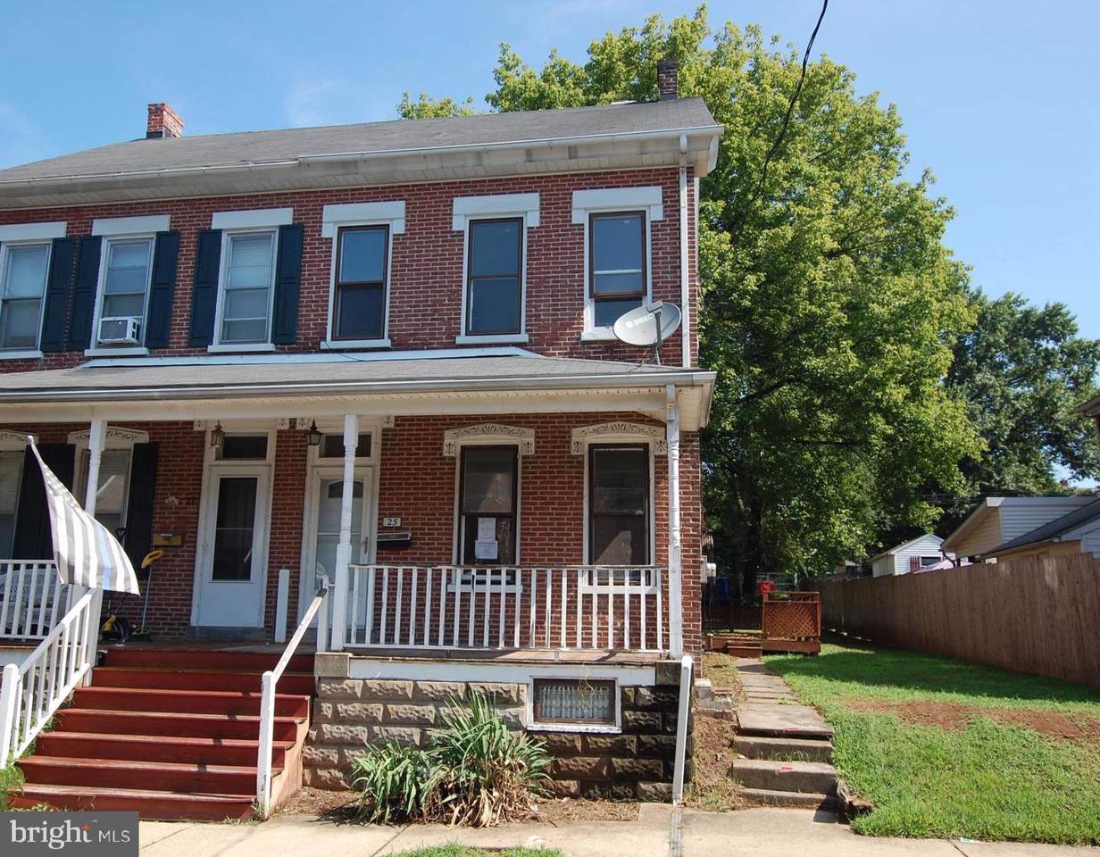 25 5TH Street - Photo 1