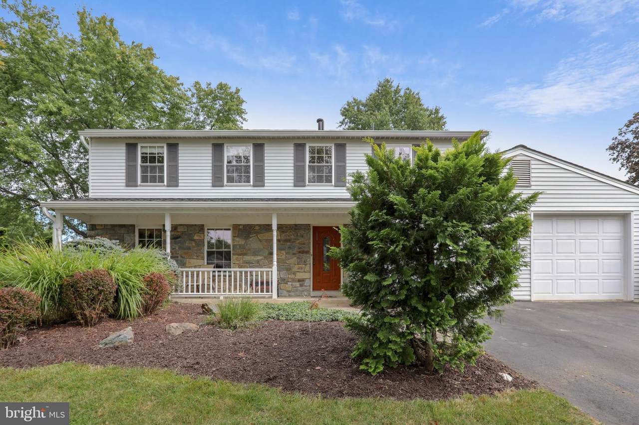 15717 Indianola Drive - Photo 1