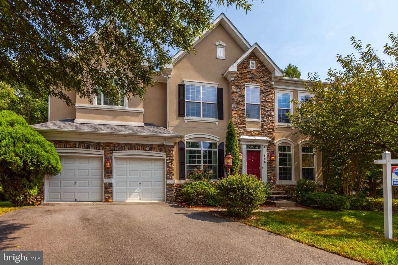 606 Autumn Wind Way - Photo 1