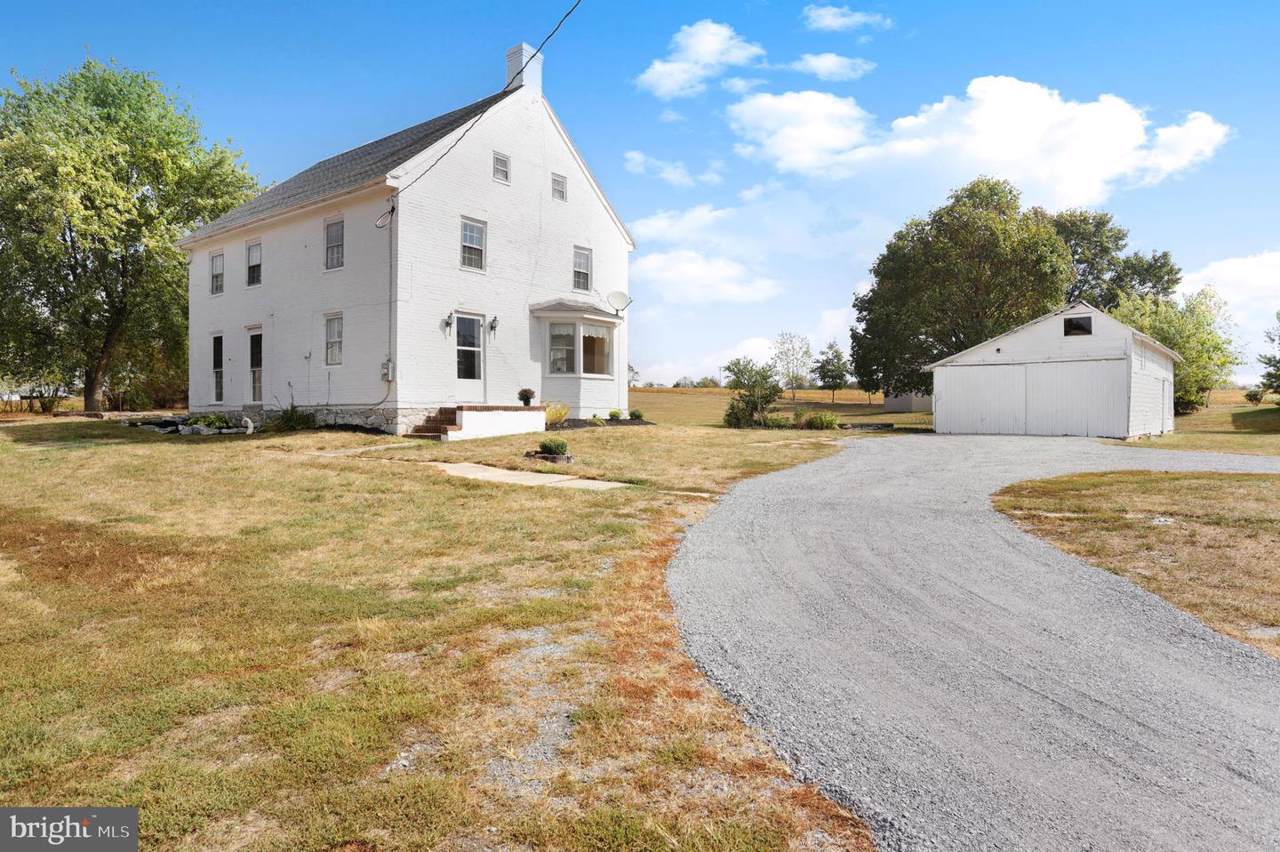 13333 Maugansville Road - Photo 1