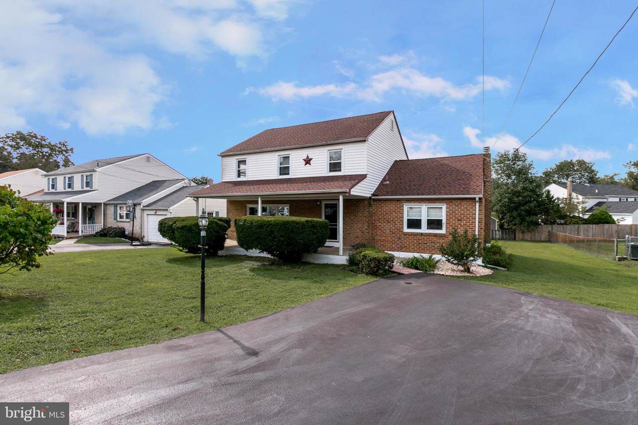 504 Tryens Road - Photo 1