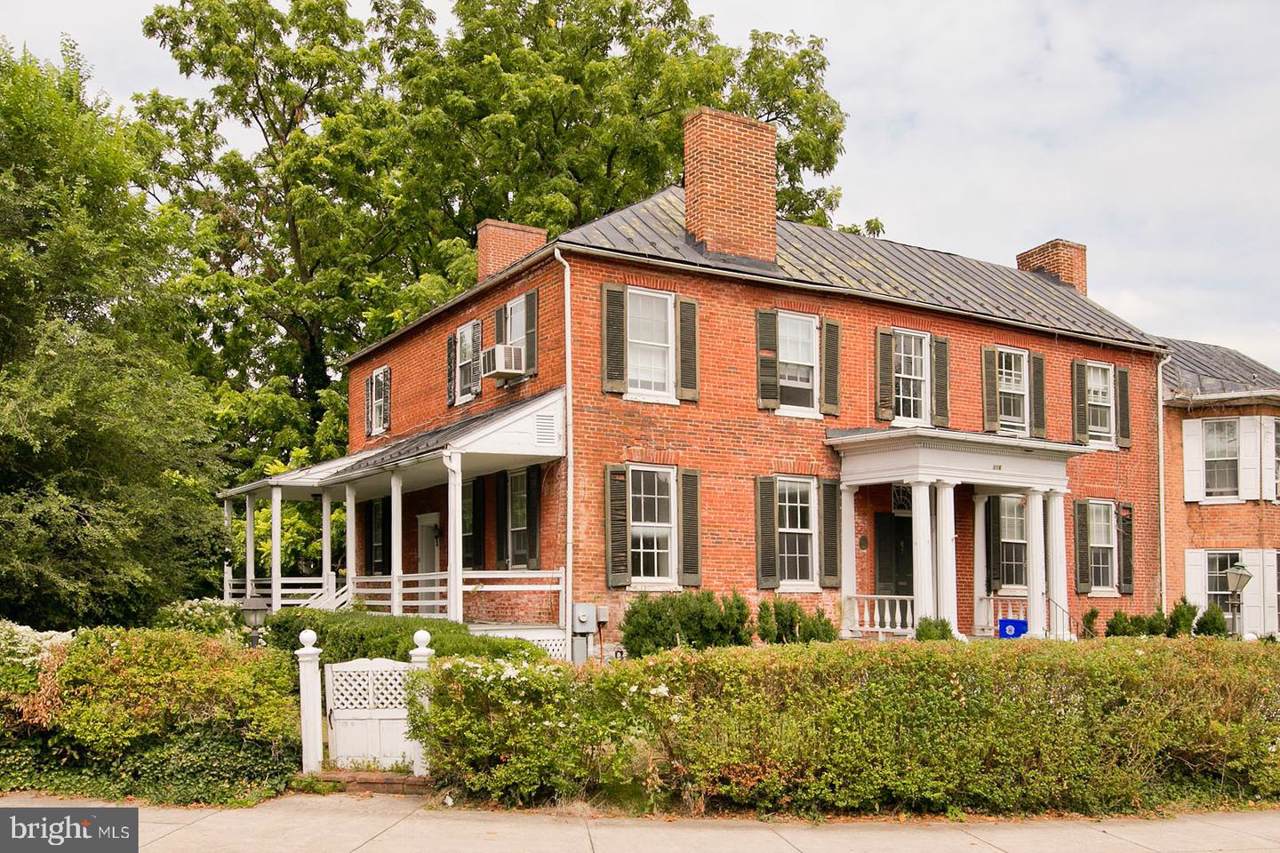 316 Boscawen Street - Photo 1