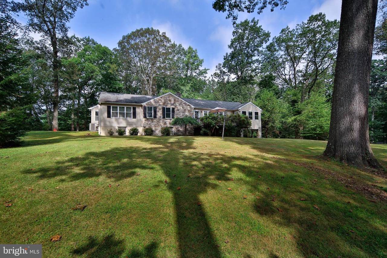 6167 Yorkshire Road - Photo 1