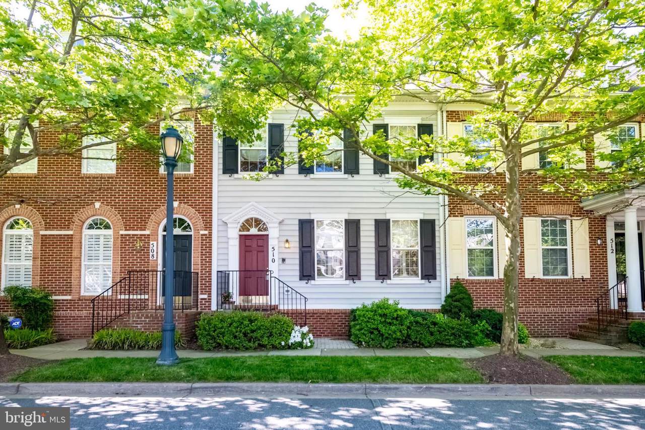 510 Lawson Way - Photo 1
