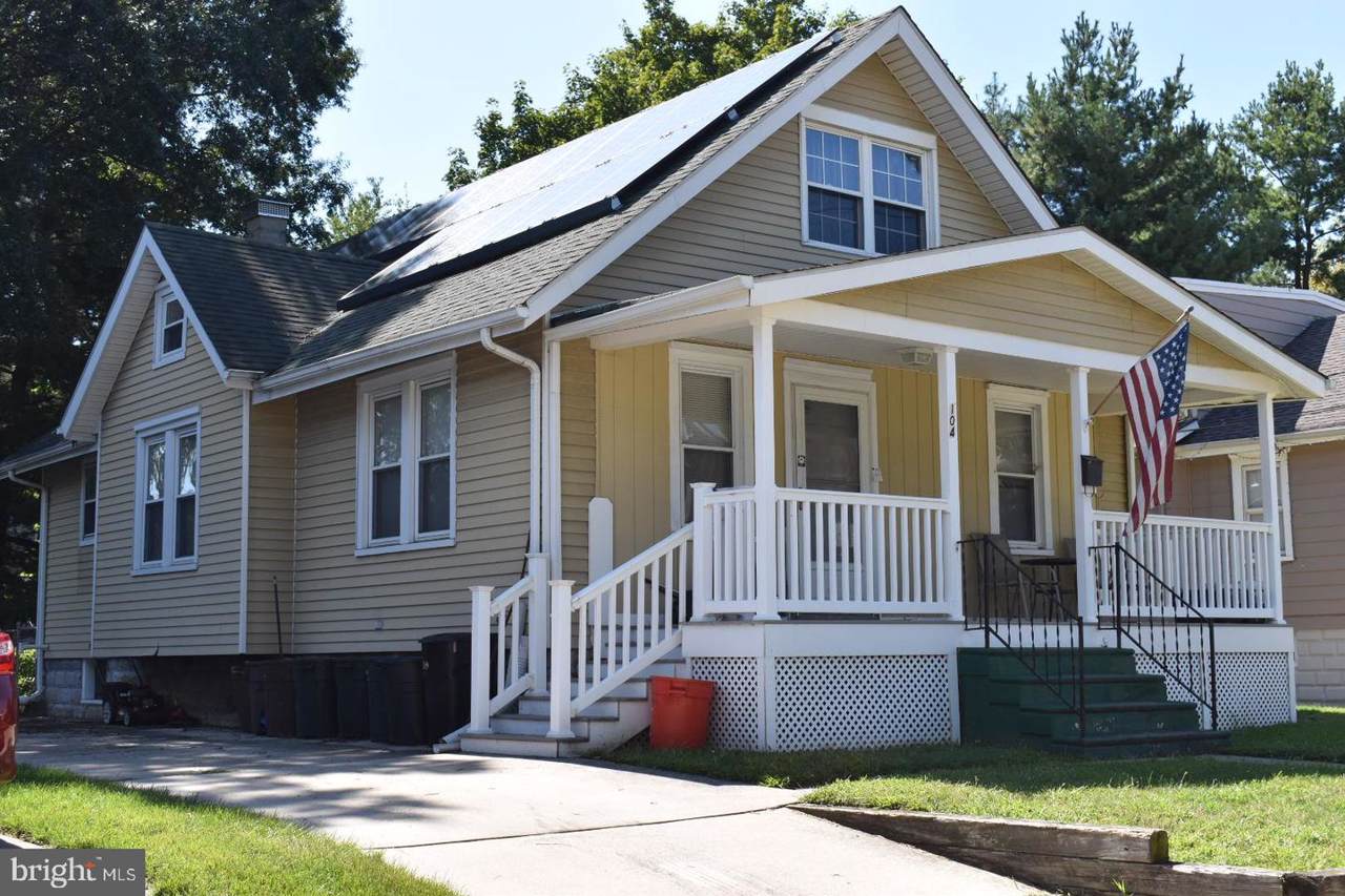 104 Akron Avenue - Photo 1
