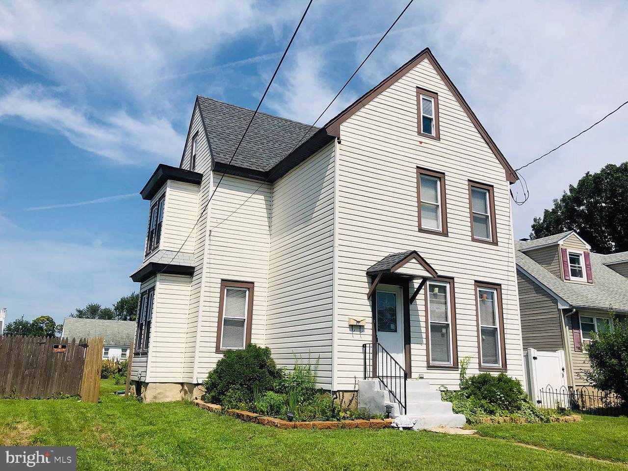 214 Billings Avenue - Photo 1