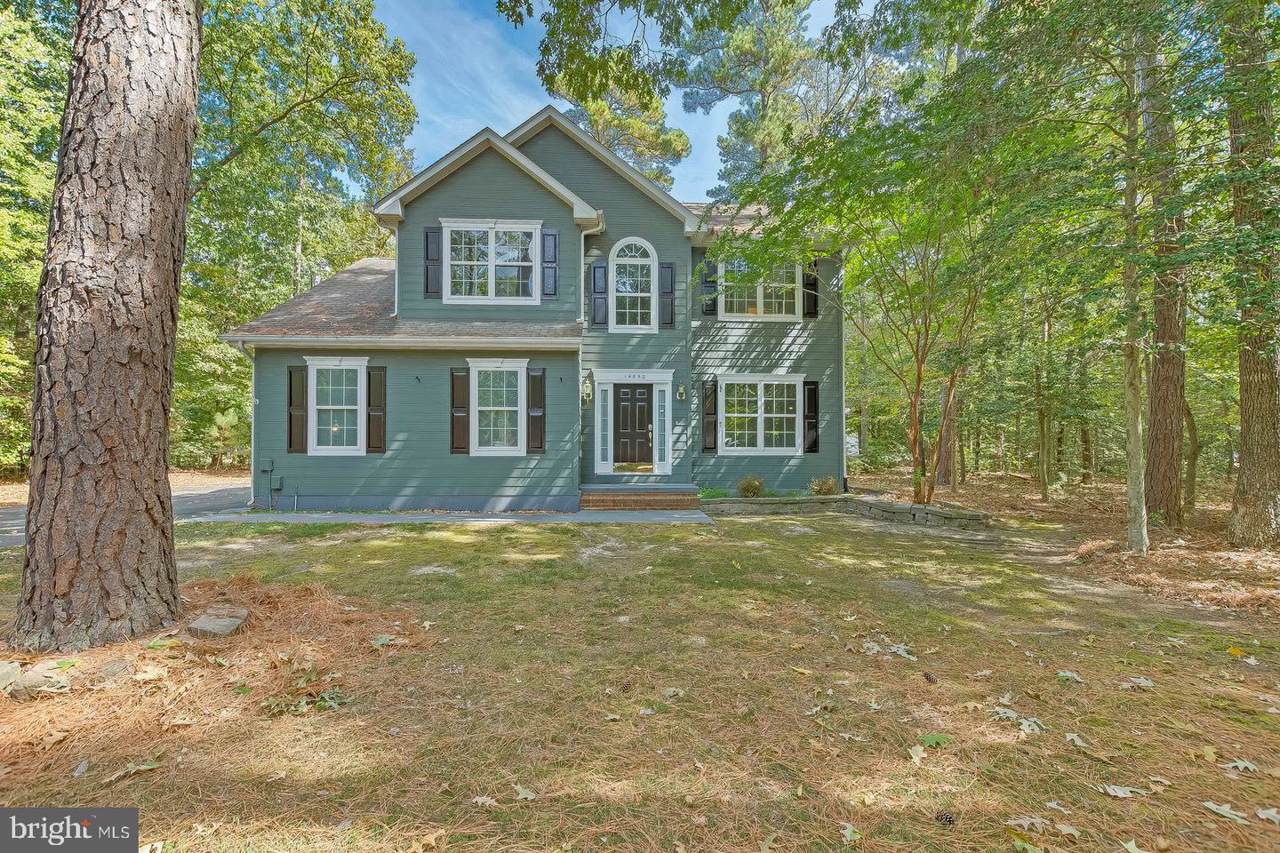 14850 Buckingham Court - Photo 1