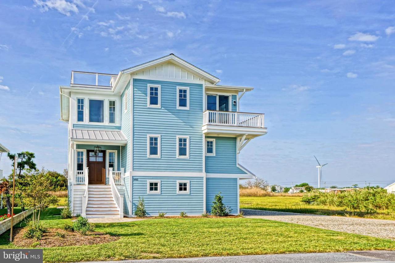 2011 Cedar Street - Photo 1
