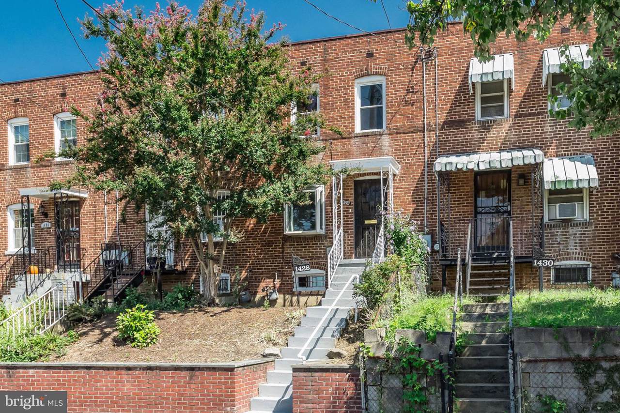 1428 Howard Road - Photo 1