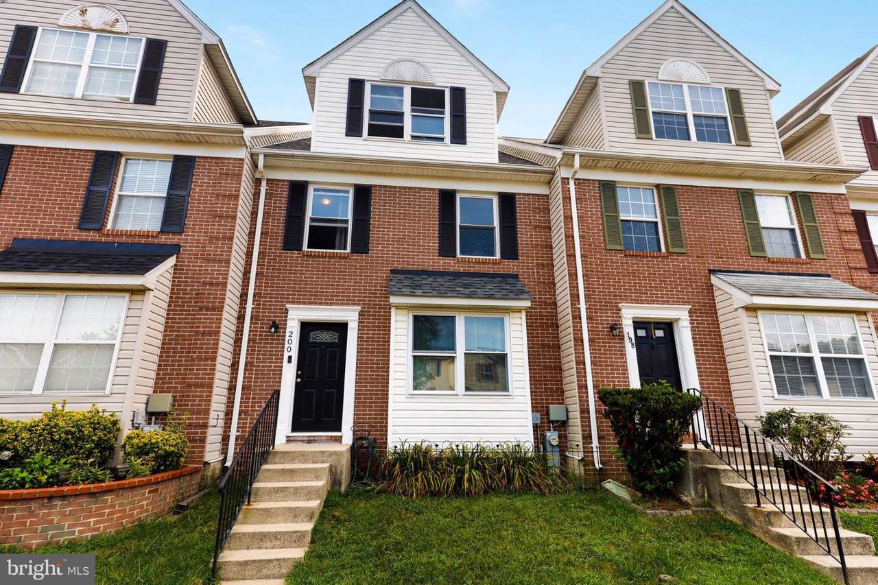 200 Langdon Farm Circle - Photo 1