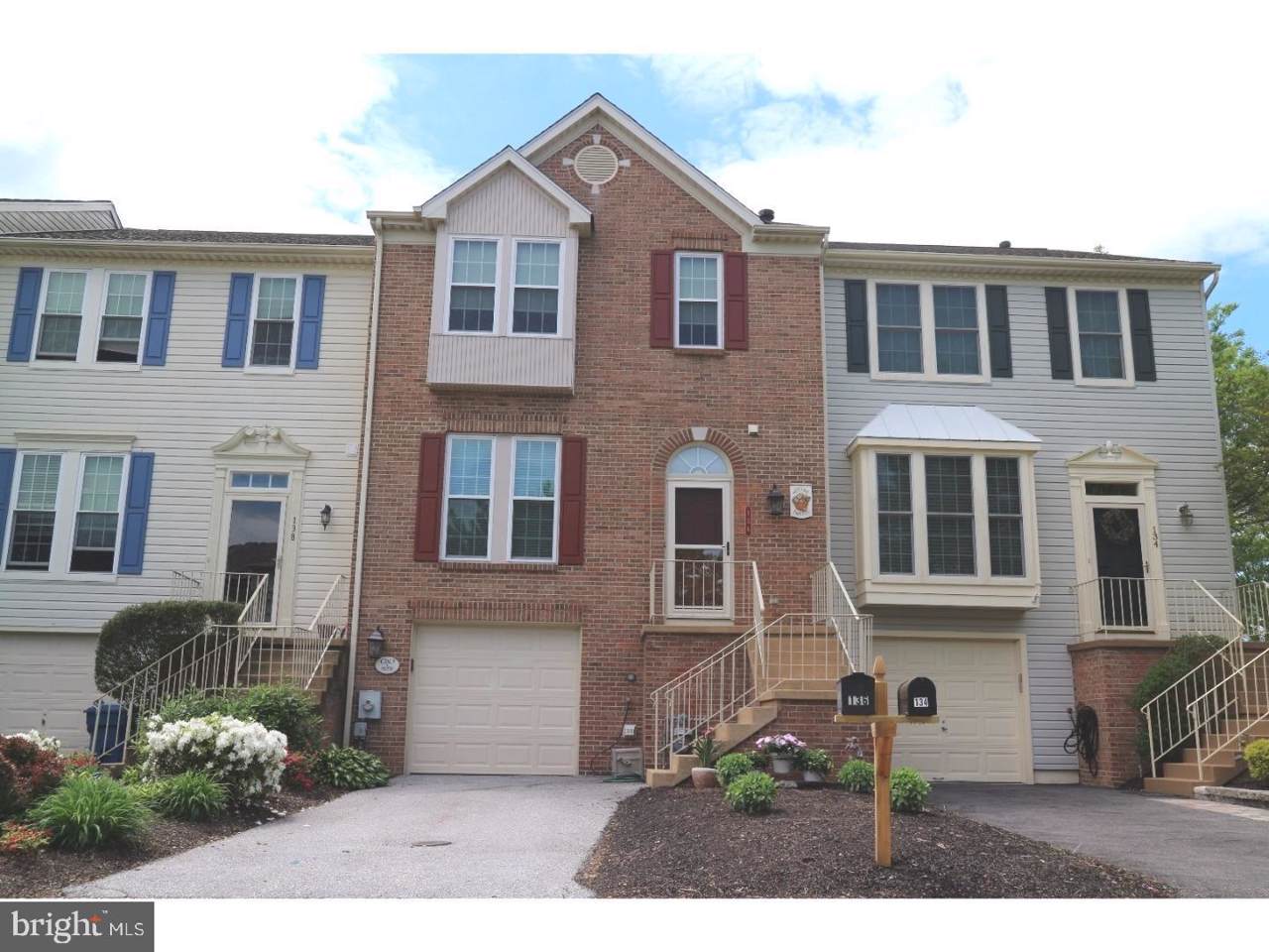 136 Monet Circle - Photo 1
