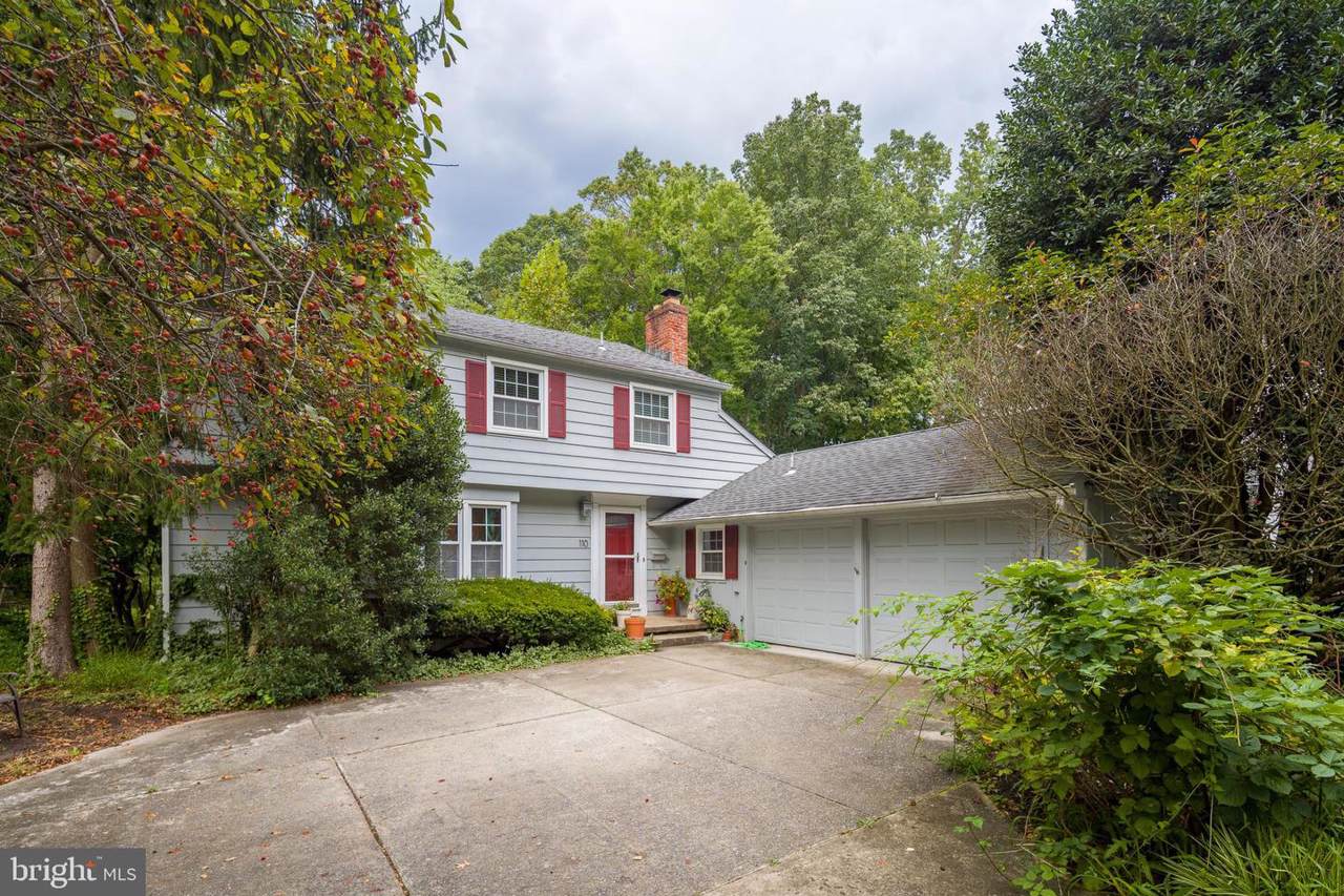 110 Bentwood Drive - Photo 1