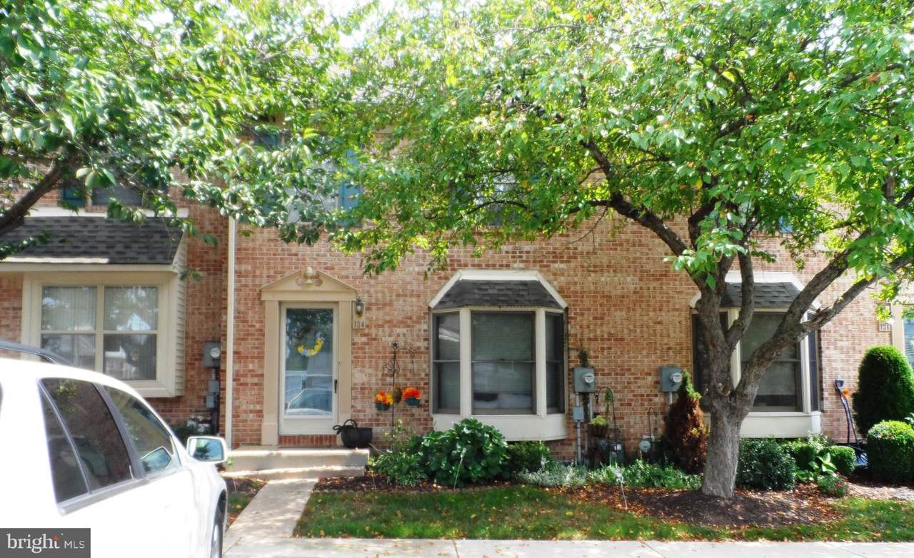 134 1ST Avenue - Photo 1