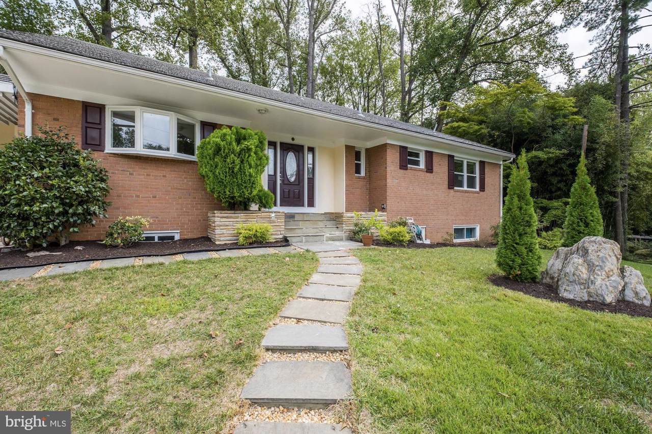 3171 White Street - Photo 1