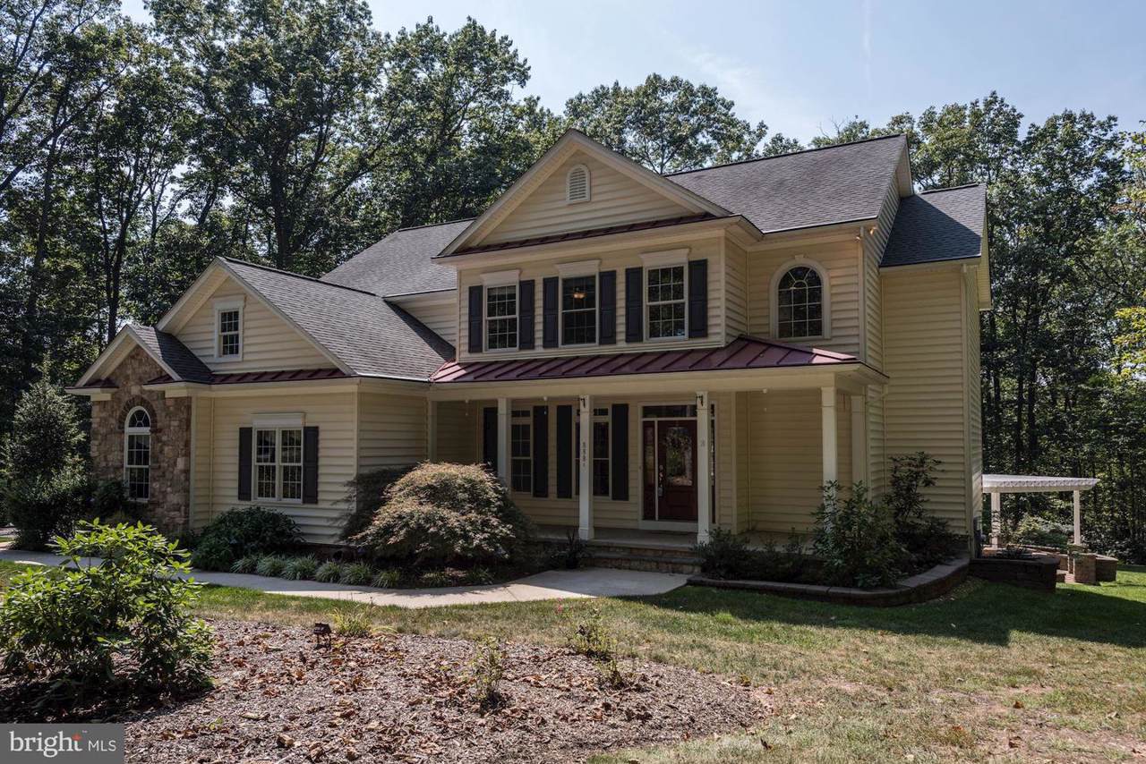 888 Ridge Road - Photo 1