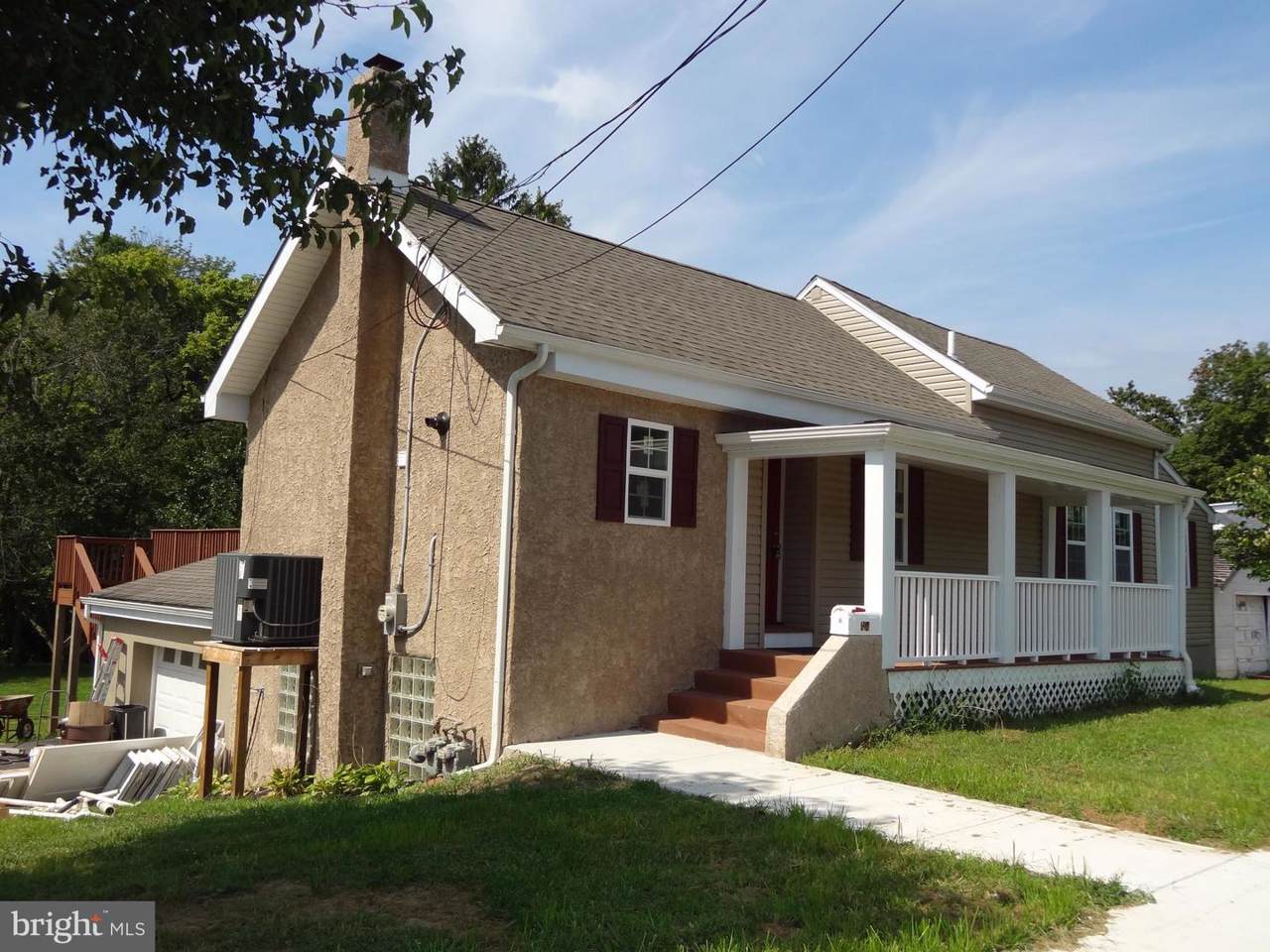 404 Main Street - Photo 1