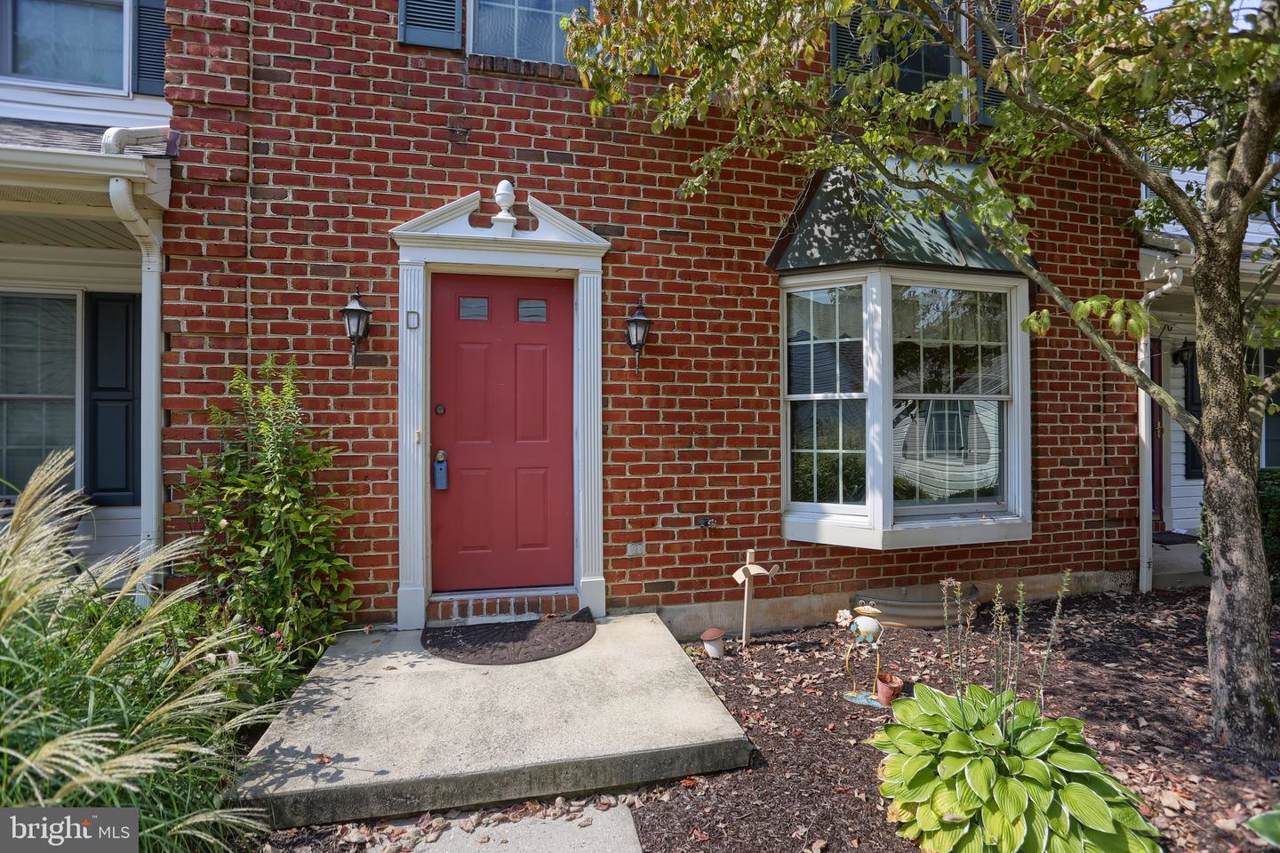 2077 Raleigh Road - Photo 1