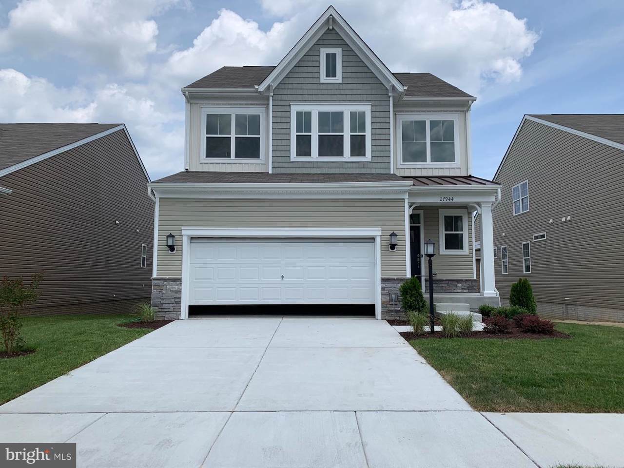 31072 Olney Way - Photo 1