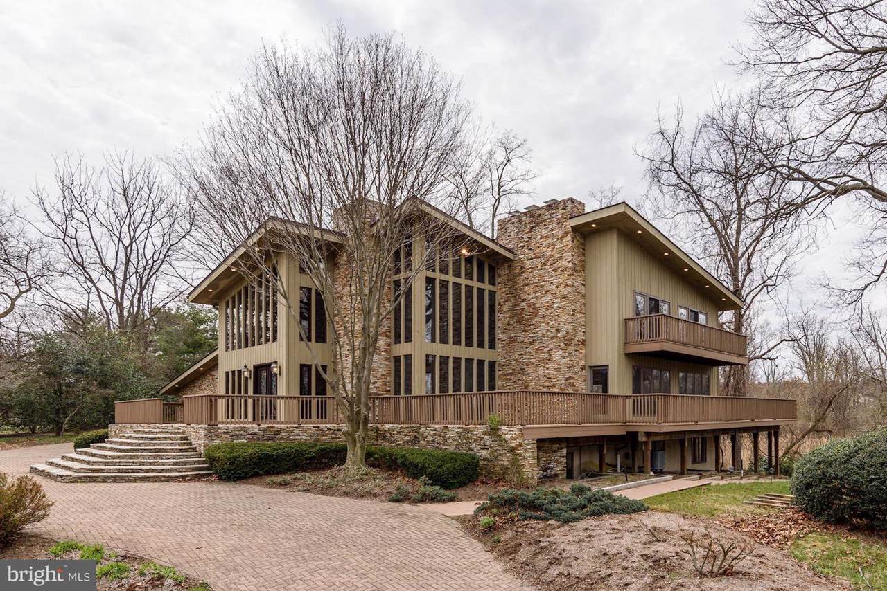 853 Blue Heron Court - Photo 1