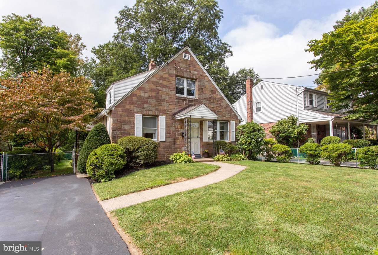 640 Grand Avenue - Photo 1