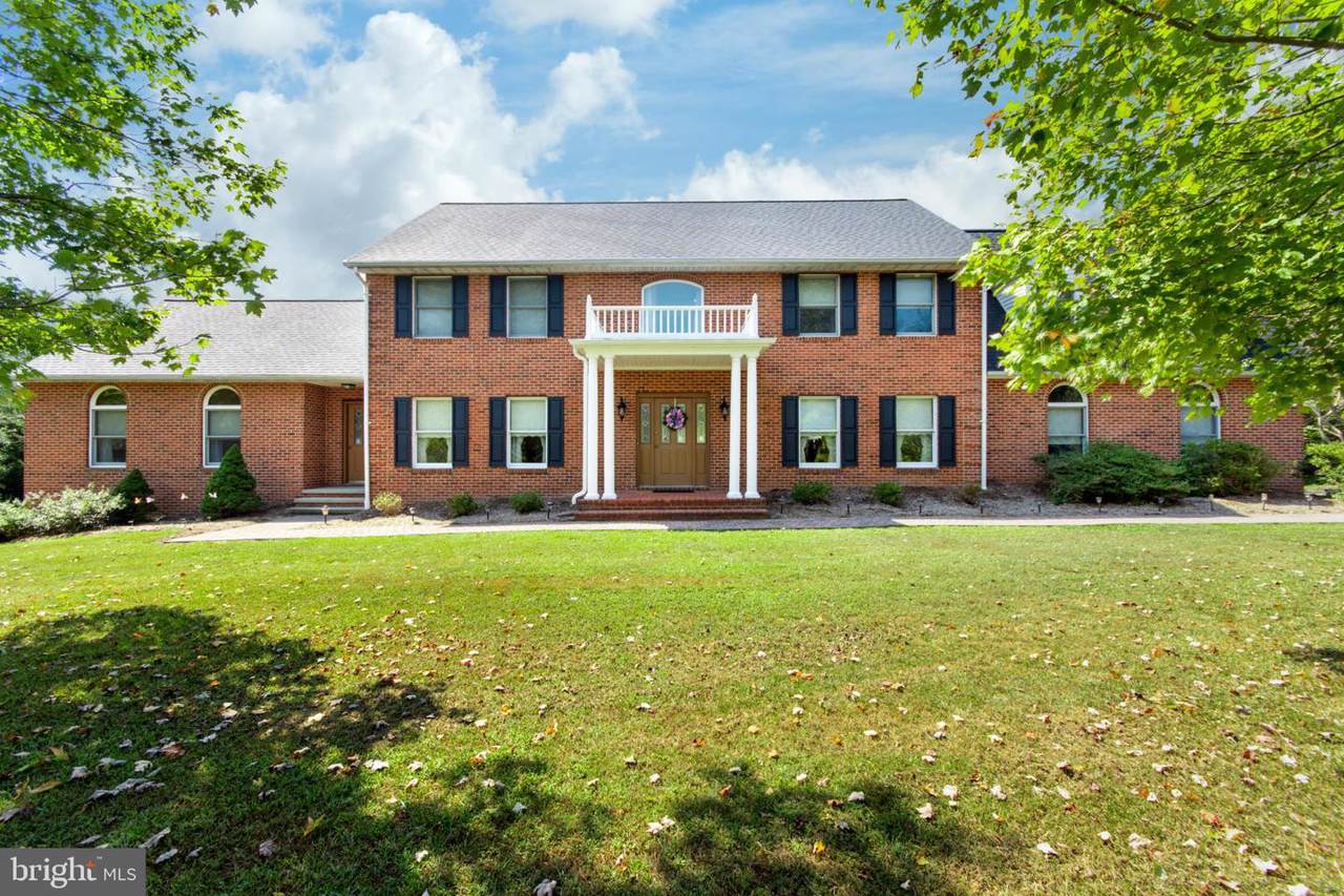 1915 Mikes Way - Photo 1