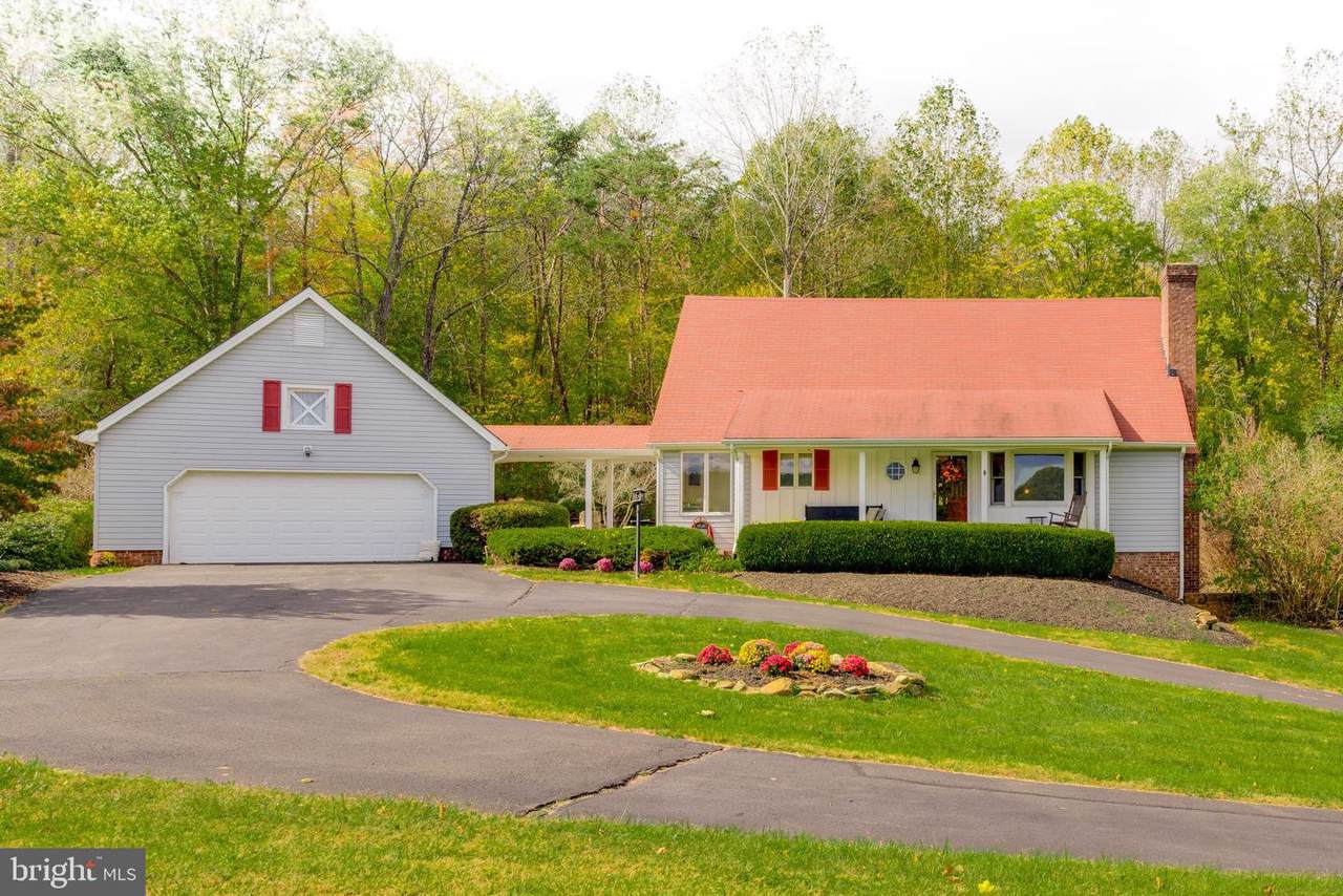 11302 Crest Hill Road - Photo 1