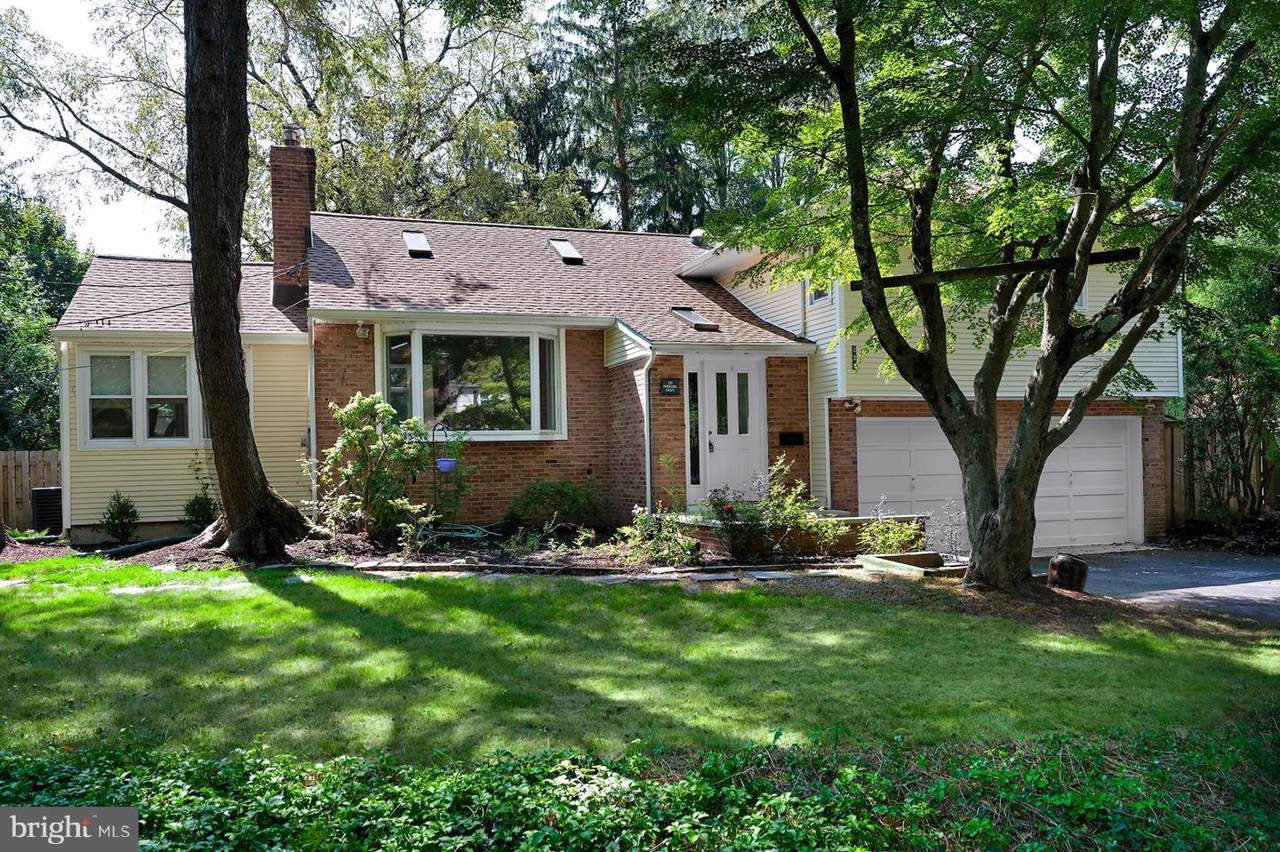 221 Riverside Drive - Photo 1