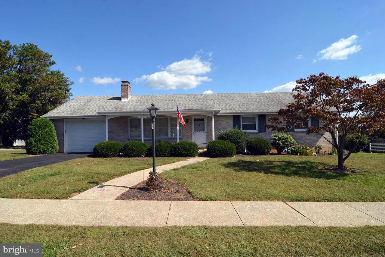 101 Brown Street - Photo 1