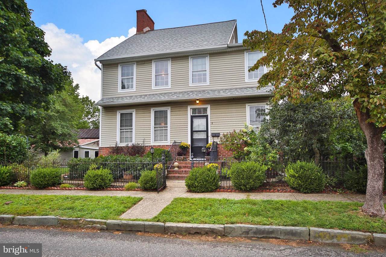 4 Filbert Street - Photo 1